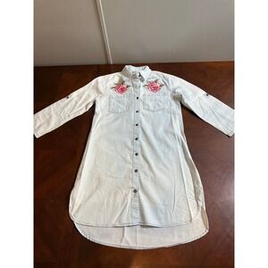 Embroidered Denim Shirt Dress sz S  boho‎ western  floral patch